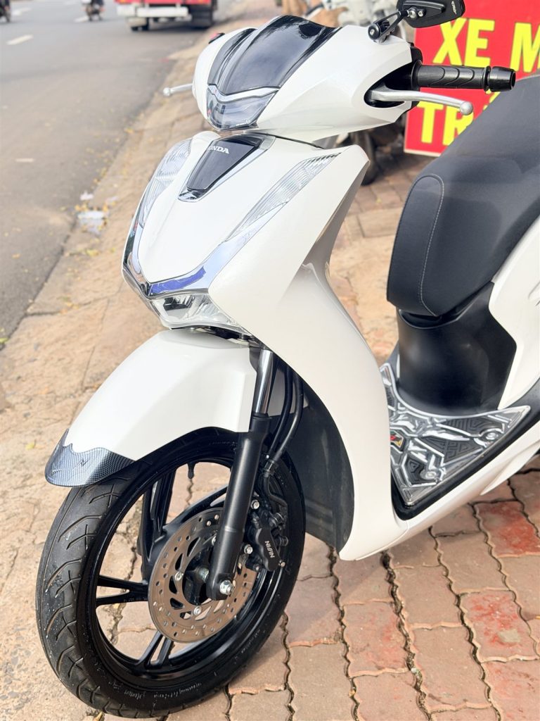 SH 150i 2022 trả góp trắng đen tại Xe Tuấn Đạt Buôn Ma Thuột - ảnh 6