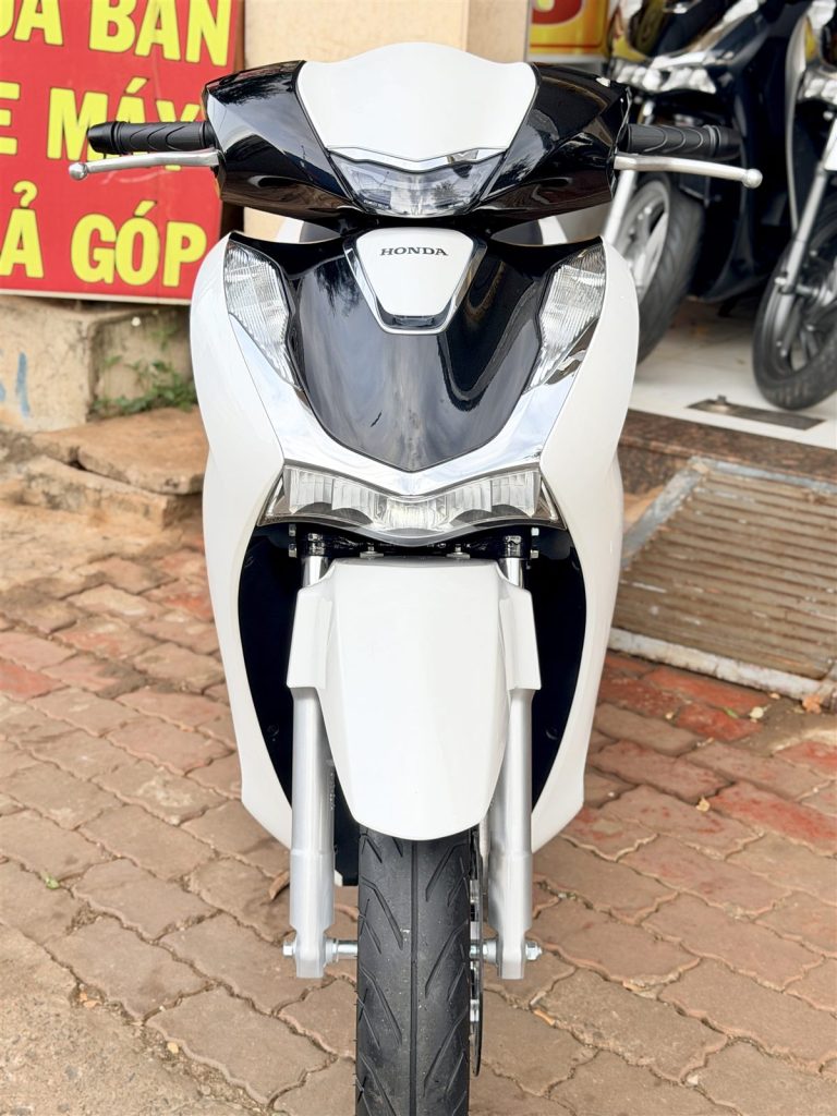SH 125i 2023 cũ màu trắng đen tại Xe Tuấn Đạt Buôn Ma Thuột - ảnh 5