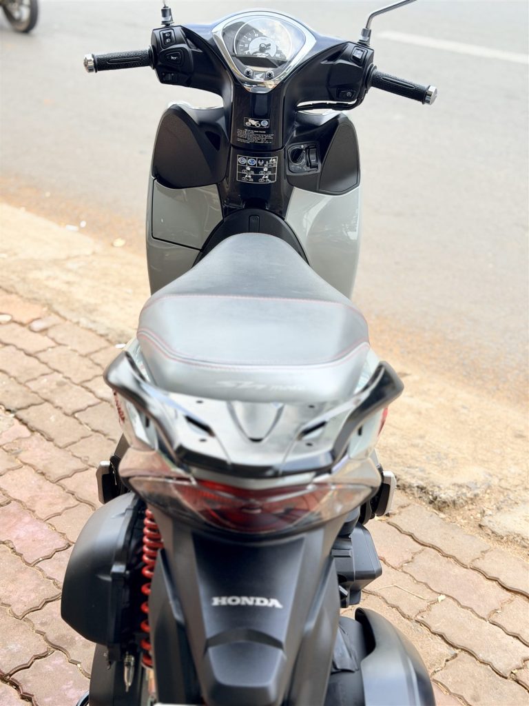SH Mode 2025 cũ phanh ABS xám xi măng tại Xe Tuấn Đạt Buôn Ma Thuột - ảnh 5