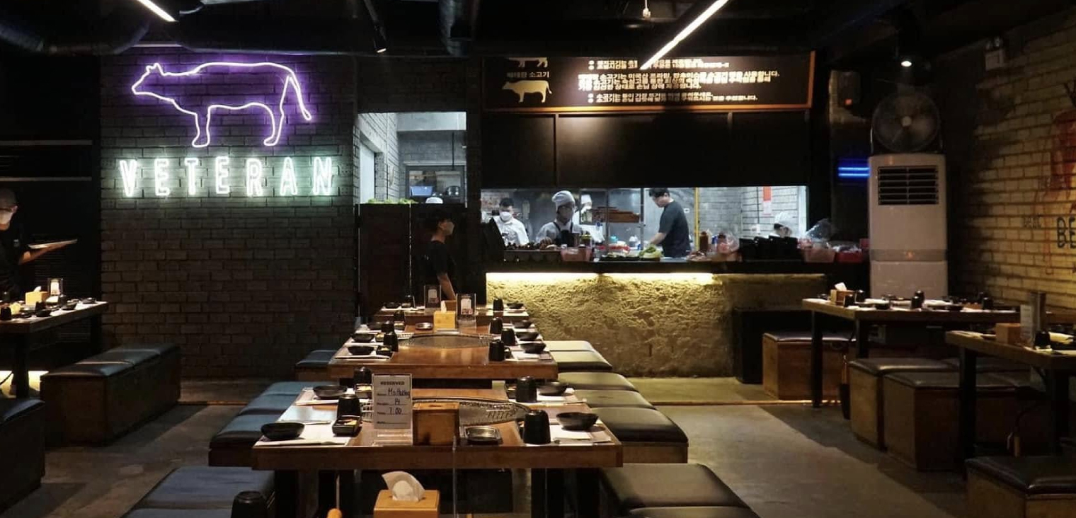 Veteran Restaurant Duong Dinh Nghe
